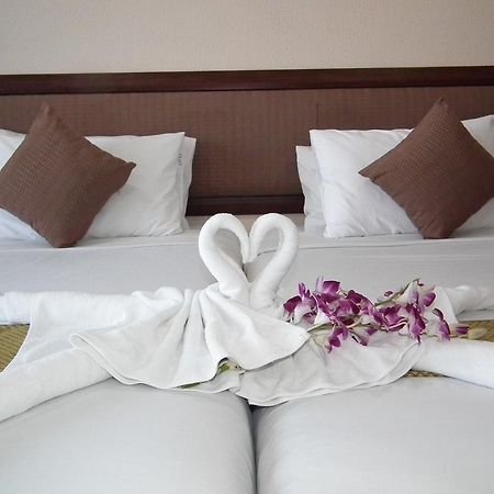 Abricole At Pattaya Hill Apartment Exterior photo