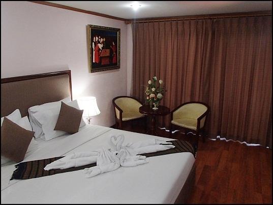 Abricole At Pattaya Hill Apartment Exterior photo